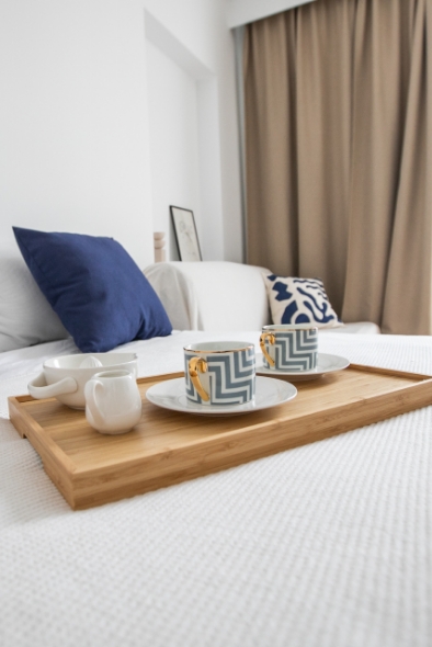 breakfast_on_the_bed