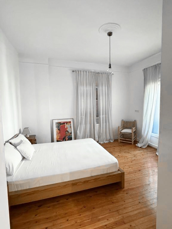 House 3 image